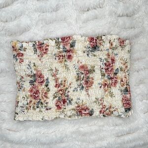 Furst Of A Kind Chic Floral Smocked Crop Top Size XS estimated